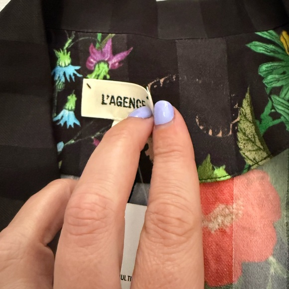 NWT L'Agence Ciara Robe Top Black Multi Botanical Snake Floral Black Size Medium - Picture 6 of 8